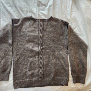Women's sweater with cable knit detail